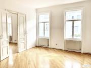 Bestlage beim Rochusmarkt! Perfekt geschnittene 2 Zimmer...