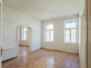 BESTLAGE I SANIERUNGSBEDÜRFTIG I NUSSDORF I Stilaltbau