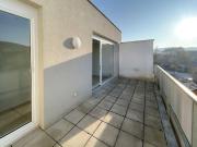 BETREUBARES WOHNEN: helle Wohnung mit zwei Dachterrasse
