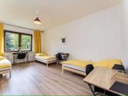 Bett zu vermieten in einem Dreibettzimmer