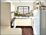 Between Beach and Bush