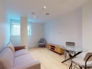 Beverley Way 1 bed ground floor flat to rent £1,775 pcm...