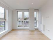 Beverley Way, New Malden SW20, 2 bed flat to rent,...
