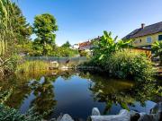 Bezauberndes Haus mit großem Garten und Schwimmteich