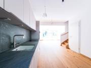 NAGELNEU & ERSTBEZUG: Helenental bei Baden Reihenhaus in...