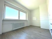 Bezugsfertige 3 Zimmer Wohnung + nagelneue EBK!