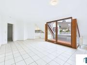 Bezugsfertige Citywohnung mit Aufzug, Stellplatz &...