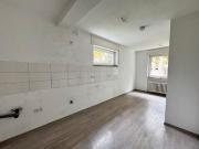 bezugsfertige, großzügige 2 Zimmer Wohnung mit Balkon in...