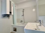 Bezugsfertiger Neubau mit charmantem Erker nächst...