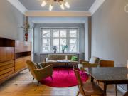 Bezugsfrei 2 Zi Altbau mit Balkon & Erker provisionsfrei