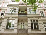 Bezugsfrei ab 012029: Stilvolle Altbauwohnung mit 3...