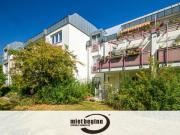 BEZUGSFREI – GROSSE TERRASSE – TAGESLICHTBAD MIT WANNE &...