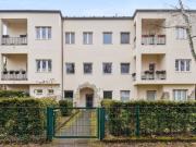 Bezugsfrei nach Sanierung ! Möblierte 2 Zimmer Wohnung...