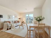 Bezugsfrei! Wohnen wie man es sich wünscht: Neuwertig,...