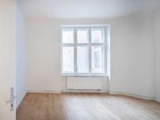 Bezugsfreie 2 Zimmer Altbauwohnung Mit Kiezflair...