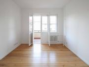 Bezugsfreie 3 Zimmer Wohnung mit Balkon: In grüner und...