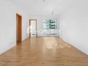 Bezugsfreie Drei Zimmer Wohnung mit Balkon und...