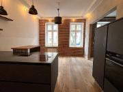 Bezugsfreie Maisonette in Kreuzberg auch gewerblich nutzbar