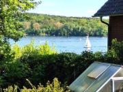 Bezugsfreies Einfamilienhaus mit Seeblick oberhalb der...