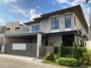 BF Homes Parañaque Brand New 5 Bedroom House with...