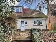 Bicknor Lane, Bicknor, Sittingbourne ME9, 3 bed cottage...