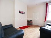Biddlestone Road, Heaton NE6, 2 bed flat to rent, £1,200...