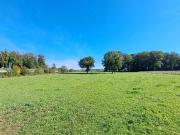 Bien agricole à vendre à Naucelle 12800