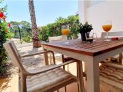 Bienvenidos a este impresionante apartamento en el que...