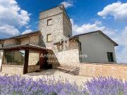 Bifamiliare in vendita a Todi