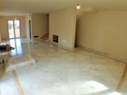 Bifamiliare in Vendita in zona LIDO DI CAMAIORE con giardino