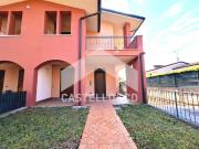 Bifamiliare nuova con giardino