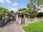 BIG BLOCK, BIG HOME, BIG OPPORTUNITY!