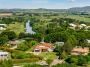 Big Block, Great Sheds & an Unbeatable Location!