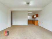 BIG, BREEZY 2 BEDROOM UNIT IN SUPER HANDY LOCATION !