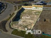Big Potential, 627m2 Corner Block