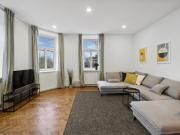 Big spacious central apartment in Vienna