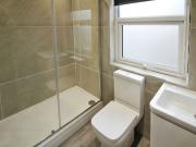 BILL INCLUDED – Royal Park Grove Hyde Park, LS6