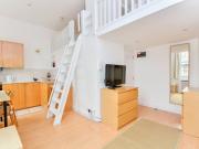 BILLS INCLUDED A charming split level studio apartment...