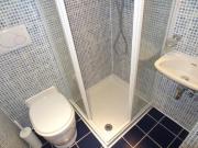 BILLS INCLUDED A modern self contained studio flat in...