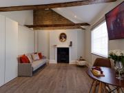 Bills included, CCTV, central location, no fees