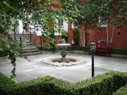 BILLS INCLUDED Modern Studio Apartment with Garden...