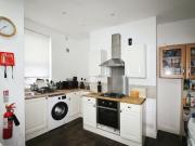 BILLS INCLUDED – St. Anns Avenue, Burley, Leeds, LS4