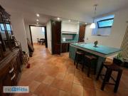 Bilocale arredato Chiaia