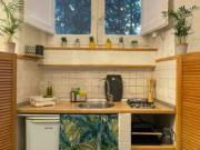 Bilocale arredato Chiaia