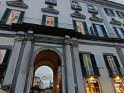 Bilocale arredato Chiaia