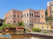 Bilocale arredato Chiaia