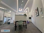 Bilocale arredato Chiaia