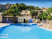 Bilocale arredato con piscina Cala rossa