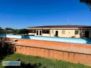 Bilocale arredato con piscina Saxarubra, labaro, prima porta