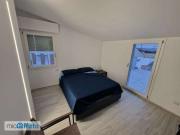 Bilocale arredato con terrazzo Centro